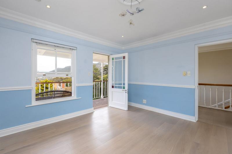 5 Bedroom Property for Sale in Ruyteplaats Western Cape